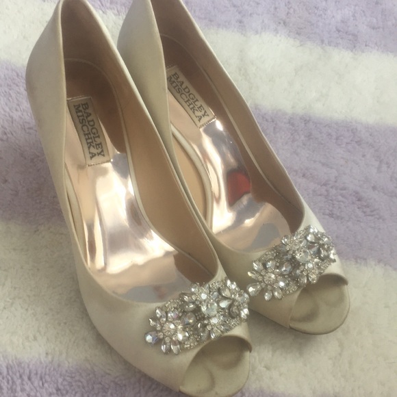 Badgley Mischka Shoes - Badgley Mischka  Ivory wedding wedges